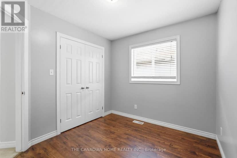 14 - 78 Peachwood Crescent — photo 30 of 40