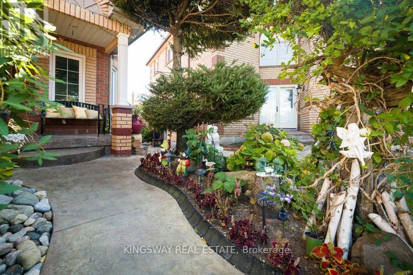 501 Ashprior Avenue, Mississauga, photo 4