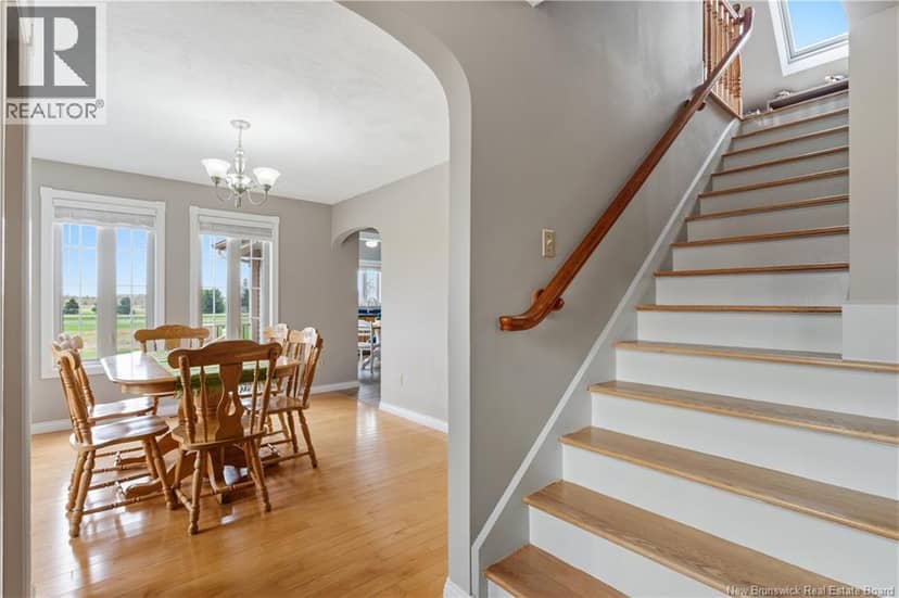 12 Thaddee Street — photo 26 of 40