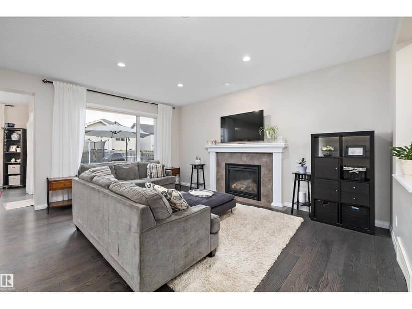 4015 Alexander Wy SW, Edmonton, photo 4
