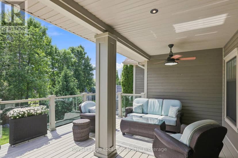 114 Stanley Street — photo 16 of 40