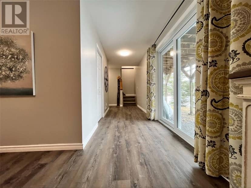 75 Curry Point — photo 20 of 28