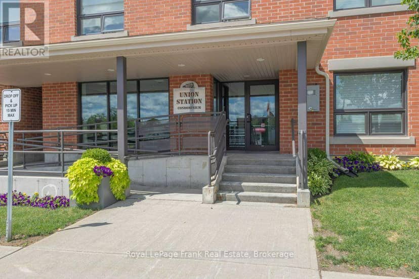 103 - 58 Glenelg Street W, Kawartha Lakes, photo 2