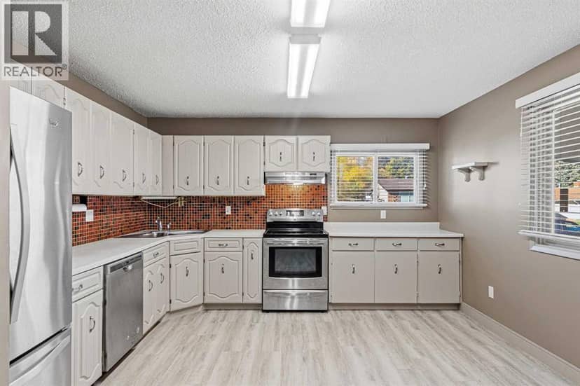 3305 55 Avenue, Lloydminster, photo 4
