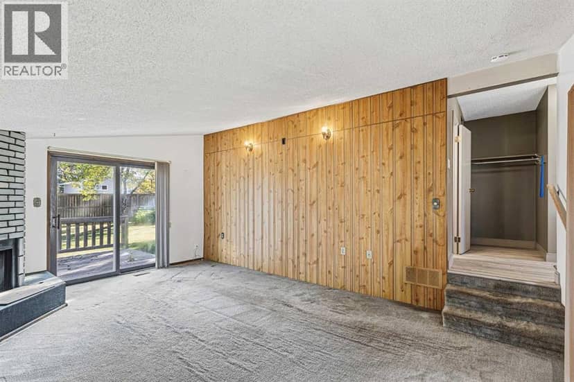 3305 55 Avenue — photo 21 of 38
