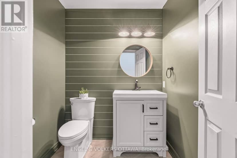 704 Wrangler Circle — photo 16 of 40
