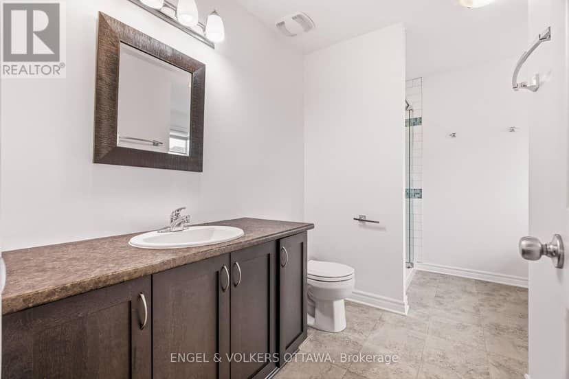 704 Wrangler Circle — photo 19 of 40