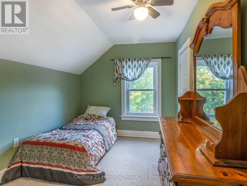 535 Richileau Avenue S — photo 21 of 34