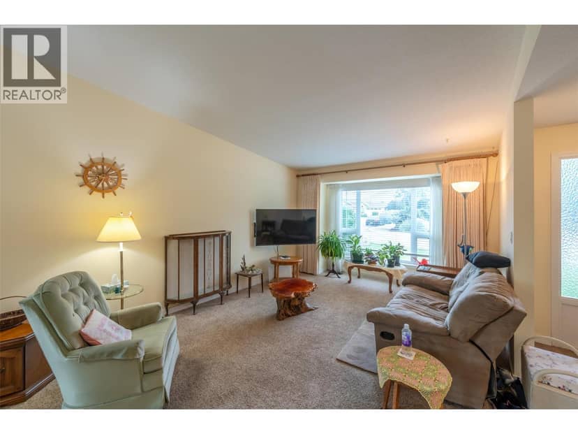 3400 Wilson Street Unit# 109, Penticton, photo 2