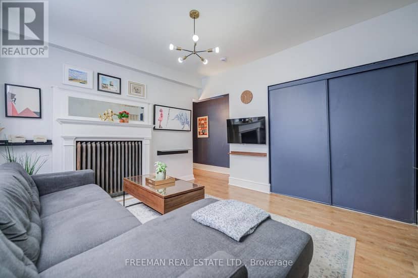 468 Markham Street — photo 10 of 40