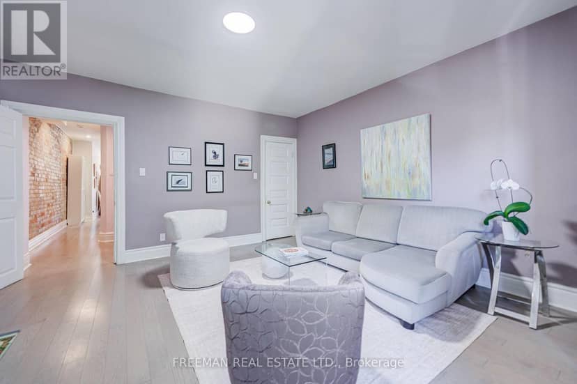 468 Markham Street — photo 20 of 40
