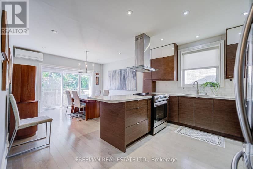 468 Markham Street — photo 27 of 40