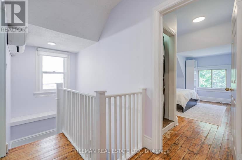 468 Markham Street — photo 34 of 40