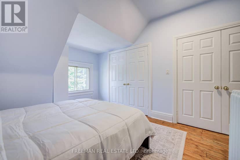 468 Markham Street — photo 36 of 40