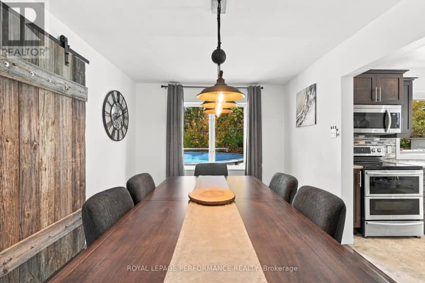 523 Gascon Street — photo 9 of 40
