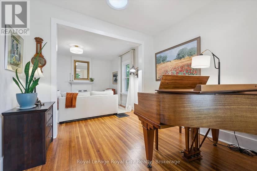 164 King Street — photo 12 of 40