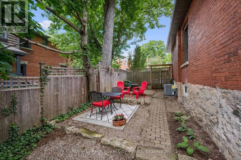 164 King Street — photo 39 of 40