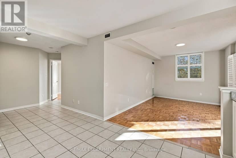 223 - 7373 Martingrove Road — photo 11 of 32
