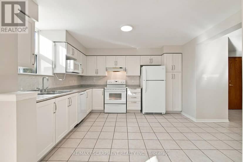 223 - 7373 Martingrove Road, Vaughan, photo 7