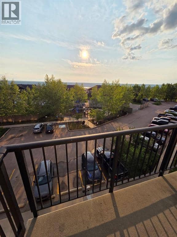 1404, 204 Sparrow Hawk Drive NW, Fort McMurray, photo 2