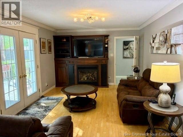 1100 Birchwood Drive — photo 15 of 40