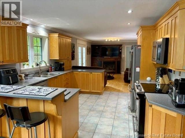 1100 Birchwood Drive — photo 16 of 40