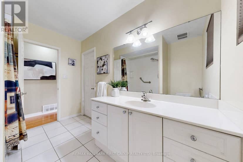 789 Hillcrest Road — photo 11 of 38