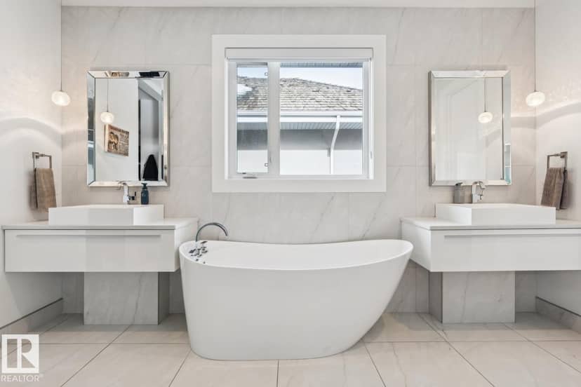 3631 Westcliff Wy SW — photo 35 of 40
