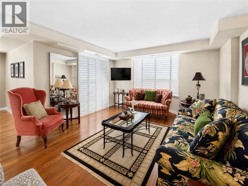 8 VILLAGE GREEN Boulevard Unit# 507 — photo 4 of 13