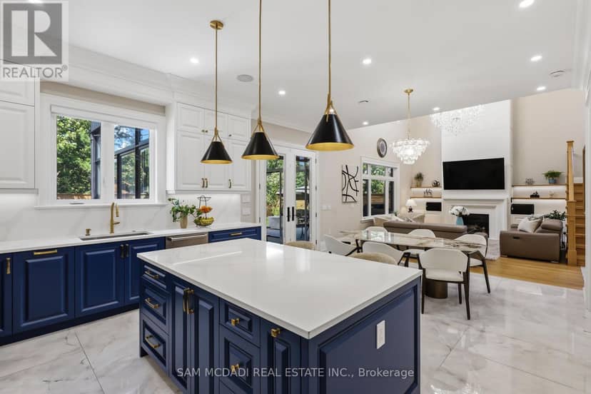 403 Willis Drive — photo 13 of 40