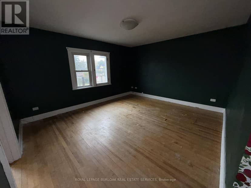 169 Huron Street — photo 14 of 18