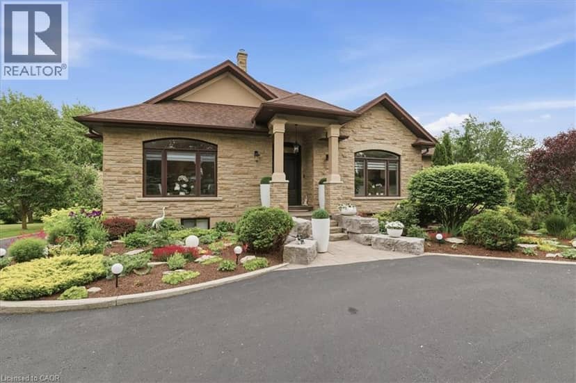 2371 SNYDERS Road E, Petersburg, photo 2