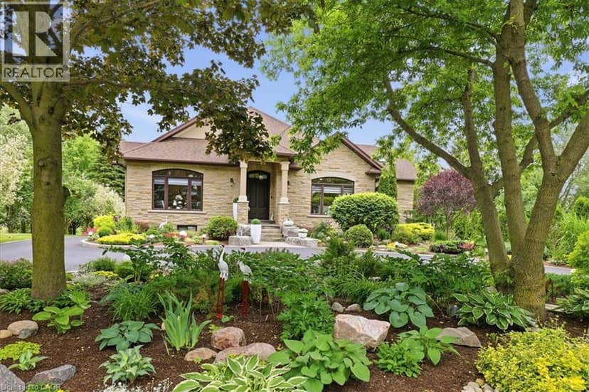 2371 SNYDERS Road E, Petersburg, photo 3