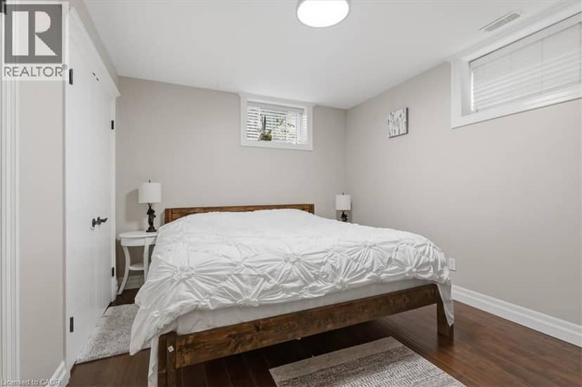 2371 SNYDERS Road E — photo 32 of 40