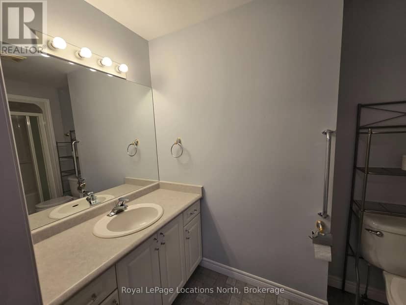 23 - 275 Huron Street — photo 30 of 40
