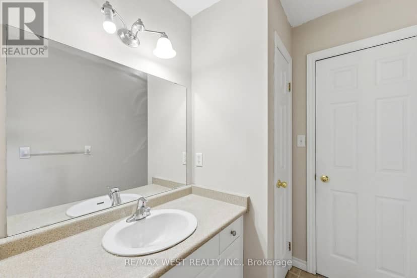 11 - 600 Sarnia Road — photo 23 of 37