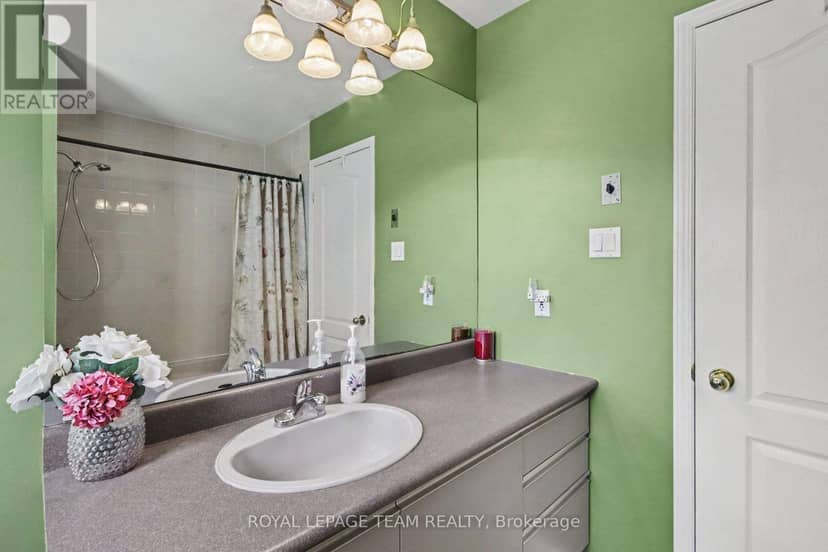 42 Colonel Drive — photo 26 of 40