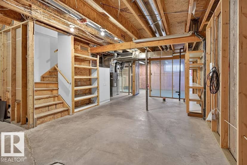 12 Meadowland Cr — photo 34 of 37