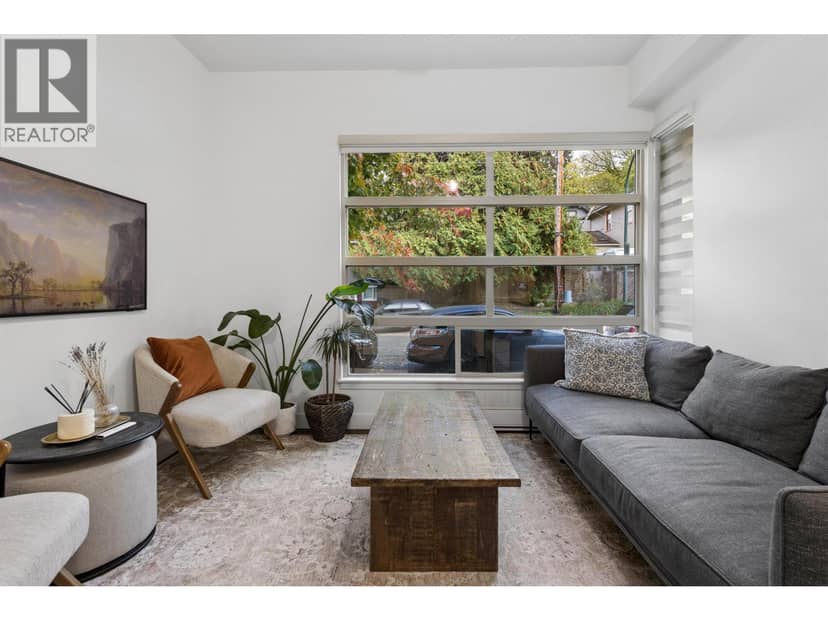 881 SALSBURY DRIVE, Vancouver