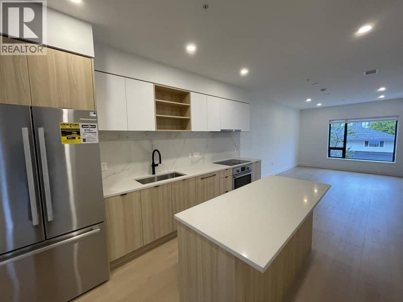 TH22 8899 SPIRES ROAD, Richmond, photo 3