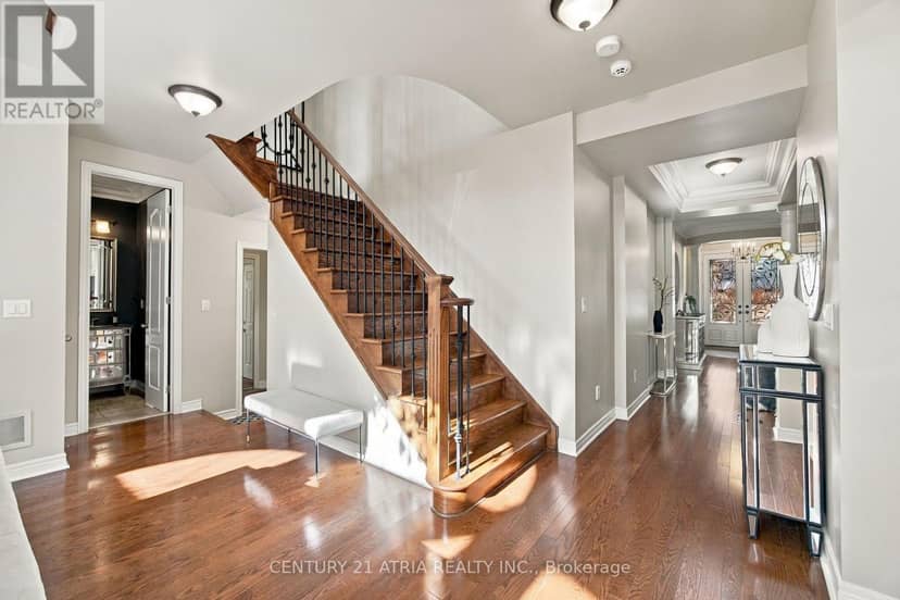 48 William Bowes Boulevard — photo 11 of 40