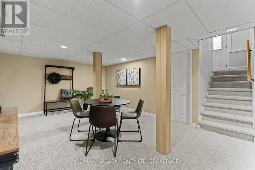 401 Fielden Avenue — photo 28 of 40