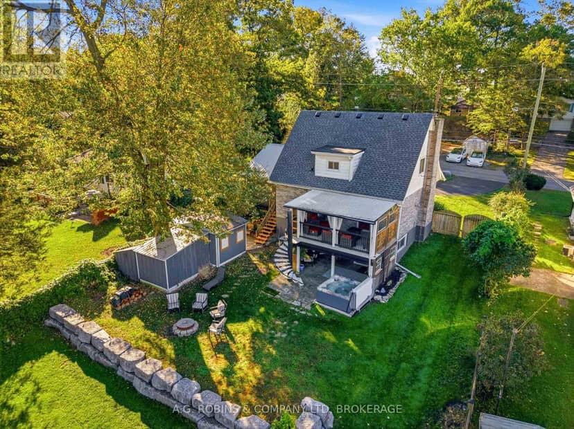 10448 Lakeshore Road — photo 9 of 40