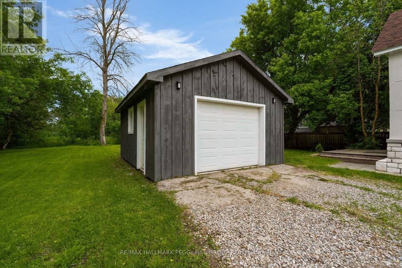132 Queen Street W, Springwater, photo 4