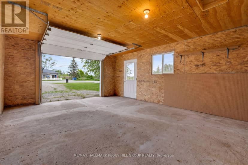 132 Queen Street W, Springwater, photo 5