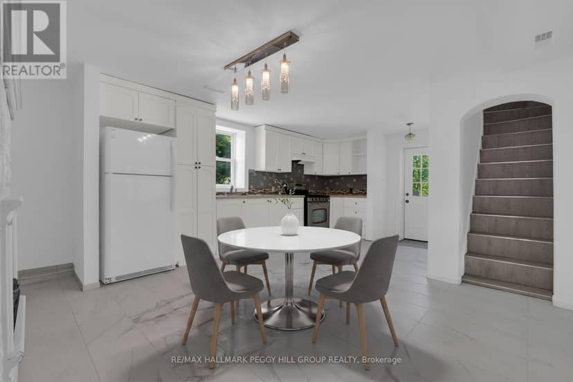 132 Queen Street W, Springwater, photo 7