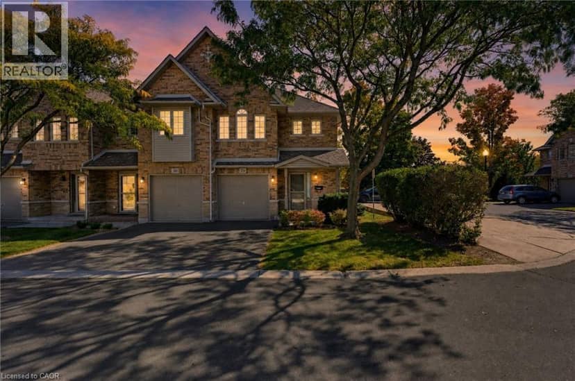 1276 SILVAN FOREST Drive Unit# 29, Burlington, photo 3