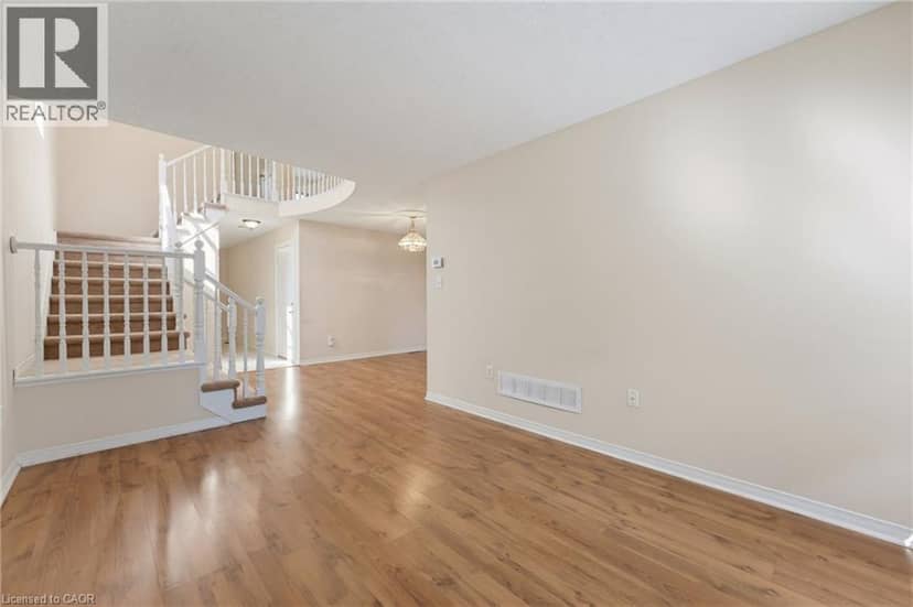 1276 SILVAN FOREST Drive Unit# 29, Burlington, photo 8