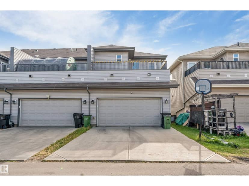 1410 26 AV NW, Edmonton