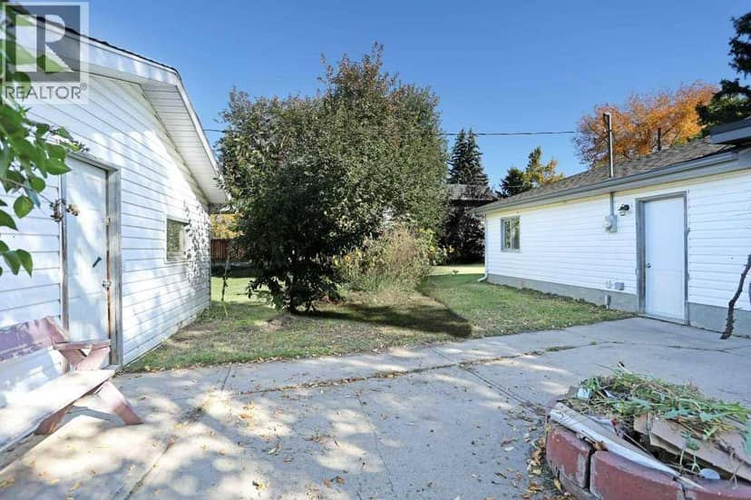 222 Centre Street — photo 34 of 36
